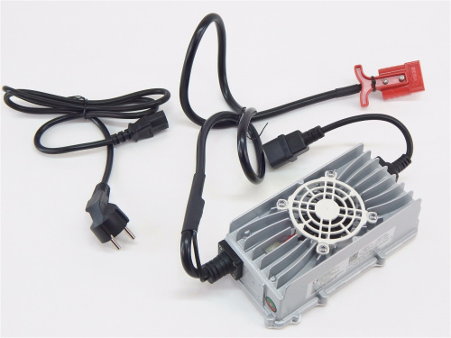 Зарядное устройство 12V/15A для CDDB-E (12V/15A CHARGER(built-out) 35206000001) фото 2