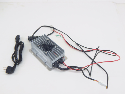 Зарядное устройство для штабелёров WS/IWS 24V/15A (Charger) фото 2